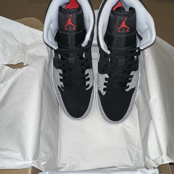 Nike Air Jordan 1 Mid Special Edition Elephant Size 11 SE Black, University Red main image 4